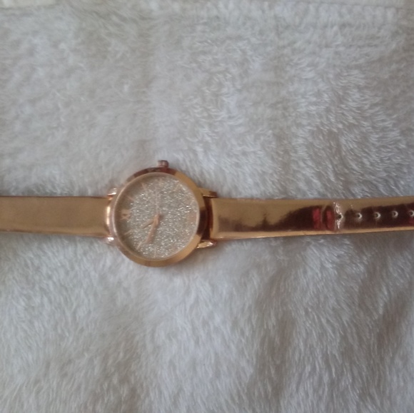 Watch - Picture 2 of 2